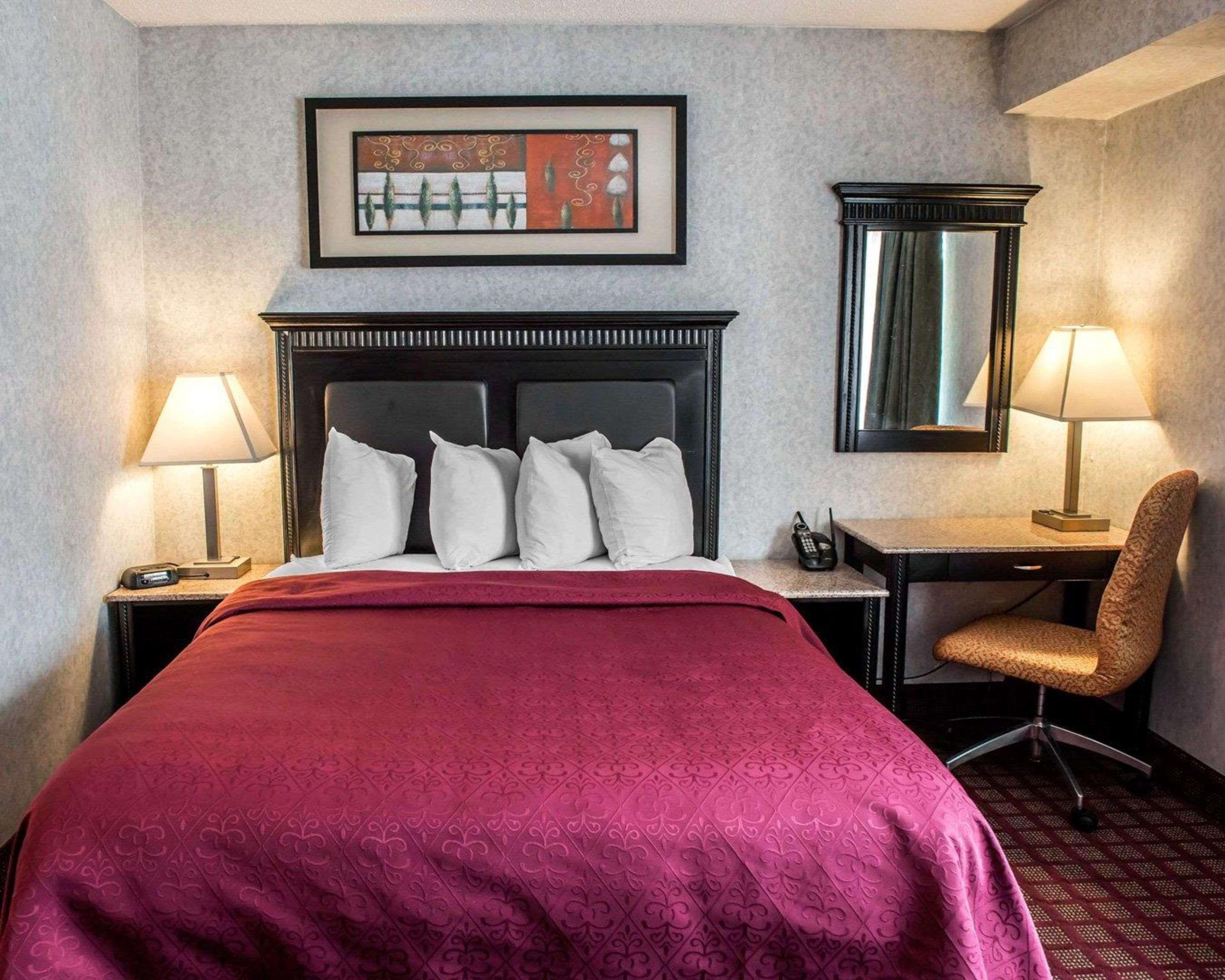 Quality Inn & Suites North Gibsonia Eksteriør bilde