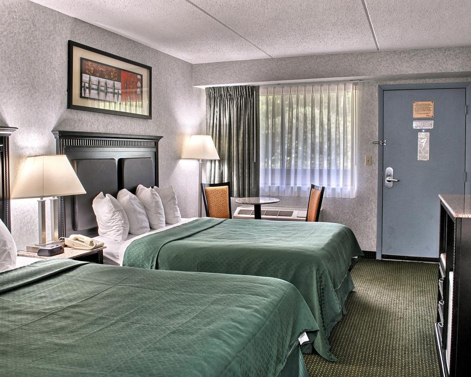 Quality Inn & Suites North Gibsonia Eksteriør bilde